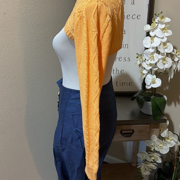 Chic Orange Cable Knit Sweater / tank set - Picture 6 of 11